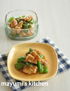 しょうがパワーで食欲増進！鶏肉とピーマンのオイスター炒め