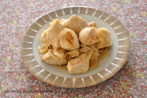 鶏むね肉がやわらか♡ストックおかず「照り焼きジャムチキン」