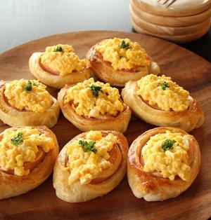 ふんわり優しい手作りの味♪卵を使ったお惣菜パンレシピ
