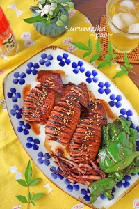 屋台風柔らかイカの丸焼きとうま味たっぷりピーマン焼き♪