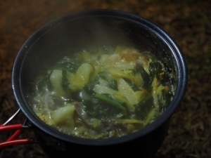 ラーメンもつ鍋、インスタントラーメンアレンジ