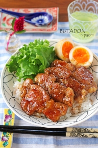 煮込まずフライパンで簡単！チャーシュー風柔らか豚丼♪