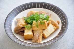 10分148円ストックおかず♡味付け簡単！鶏肉と厚揚げの炒め物