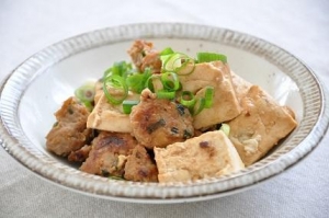 10分83円ストックおかず♪豆腐の肉みそ炒め