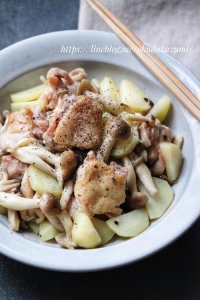 シンプルな旨み＊鶏肉とじゃがいもの塩炒め