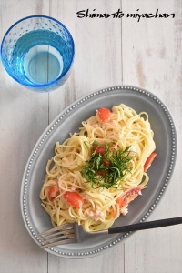 カニ缶とトマトの冷製パスタ