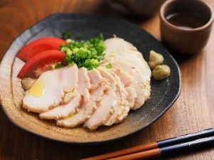 鶏むね肉の味噌漬けコンフィ