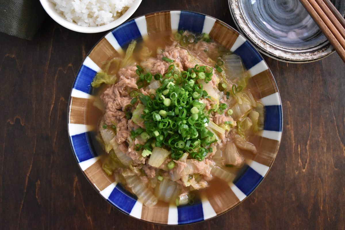レンジで簡単！「ツナ缶で旨味たっぷり白菜のうま煮」