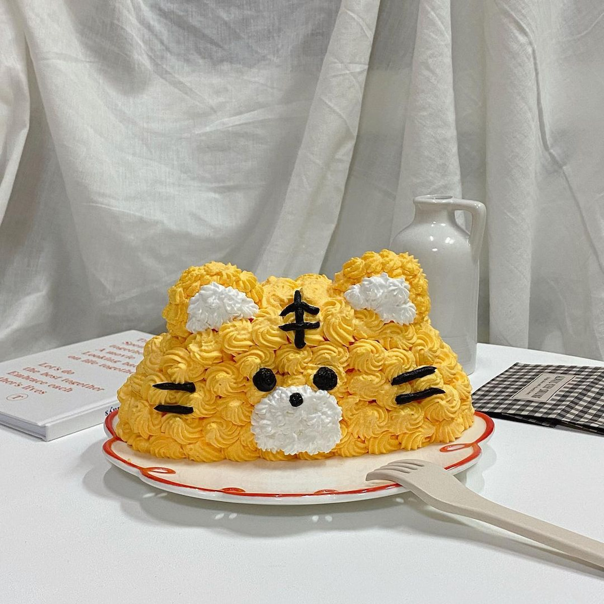おうちで韓国風スイーツ♪アーチ型でキュートな「#ハーフケーキ」に注目！