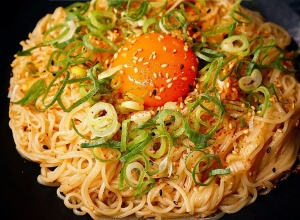 暑い時期に食べたい！「油そば風そうめん」簡単レシピ5選