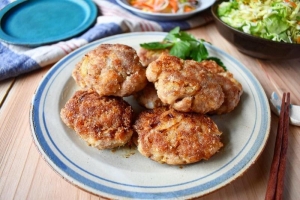 フライパンでお手軽♪サクサク食感がたまらない「豚肉のパン粉焼き」