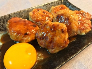 困ったときのメインおかずに！「鶏ひき肉×玉ねぎ」のおすすめレシピ