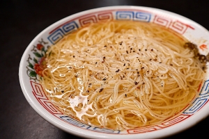 調味料を混ぜるだけ！3分でできる「やばい冷やししょうゆそうめん」の作り方