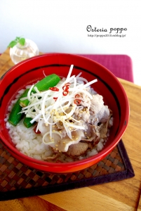 さらっと食べられて栄養豊富♪お肉入りスープご飯の作り方