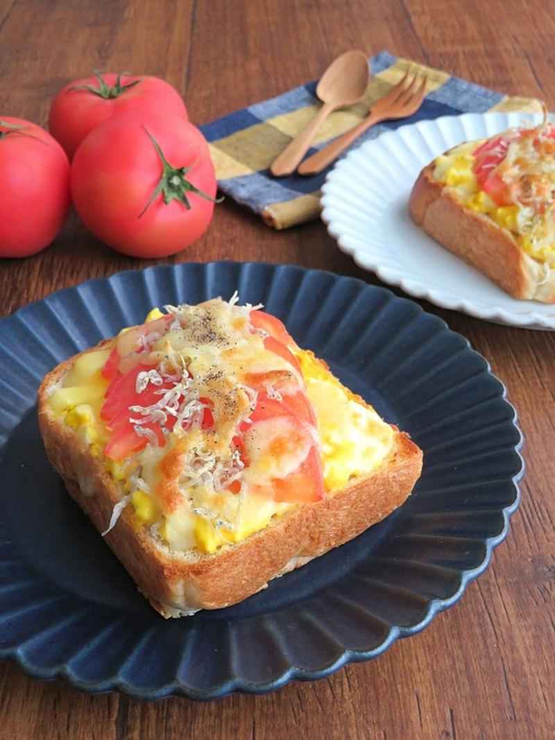 組み合わせ最高！「トマト×卵×チーズ」で作る朝食パンレシピ