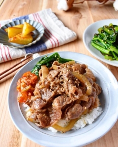 間違いないおいしさ！焼肉のたれで作る「牛肉おかず」