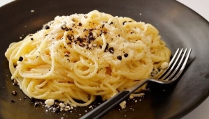 食材3つ以下でOK！電子レンジで完結する「お手軽パスタ」