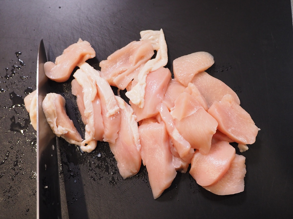 「鶏むね肉のナポリタン風炒め」レシピ