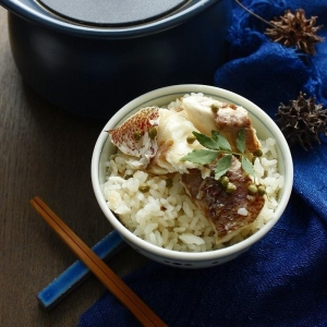 炊飯器で失敗なし！カレーライスを作るよりも簡単な「鯛めし」レシピ