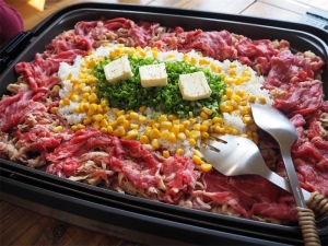 フライパンで！ホットプレートで！焼肉のたれで味付け簡単「ペッパーライス」