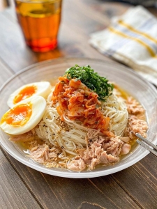 ツナキムチで食べごたえしっかり！お手軽「そうめん」レシピ5選