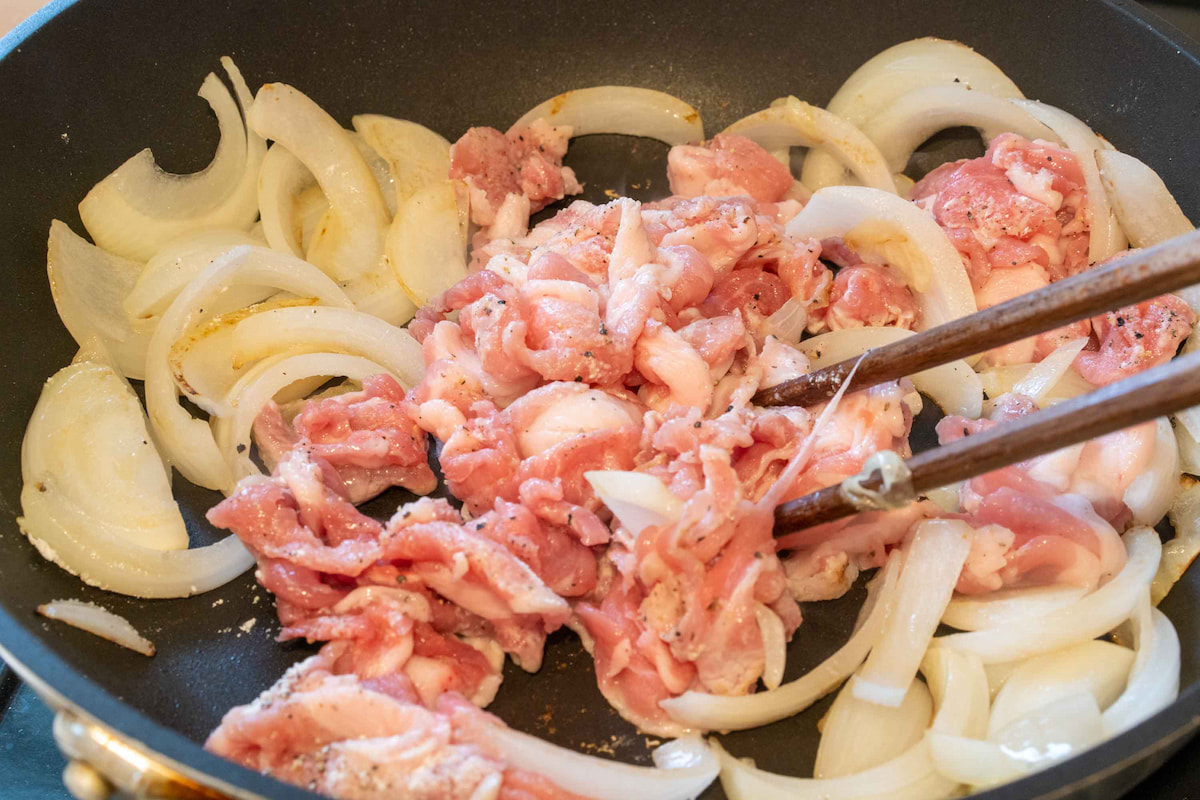 豚肉とトマトのすき煮