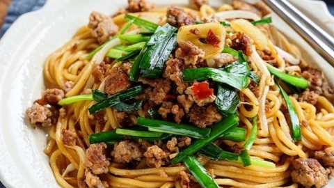 辛さ控えめ台湾風焼きそば