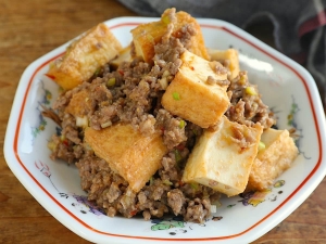 暑い日にうれしい！火を使わない「ひき肉」の簡単おかず