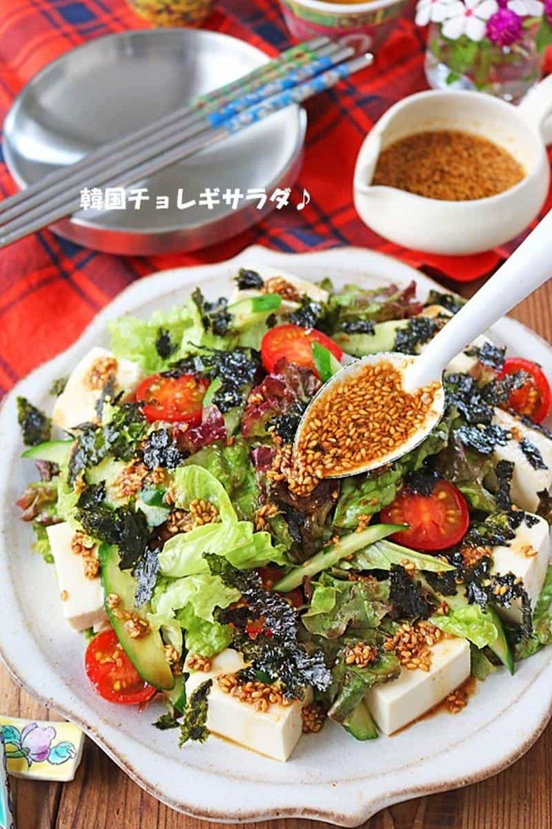 おかずにもおつまみにもなる！「韓国風豆腐サラダ」バリエ