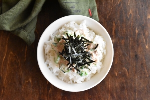 やる気ゼロでも作れる！「ツナ缶とオクラのわさびマヨ丼」