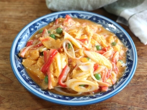 レンジやトースターで！旨味たっぷりの「カニカマ」を使ったおかず