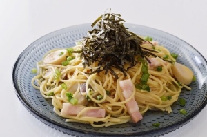 電子レンジで完成！何度も食べたくなる「和風レンチンパスタ」