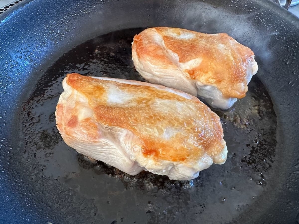 鶏むね肉をしっとりやわらかく焼く方法　焼き上がり