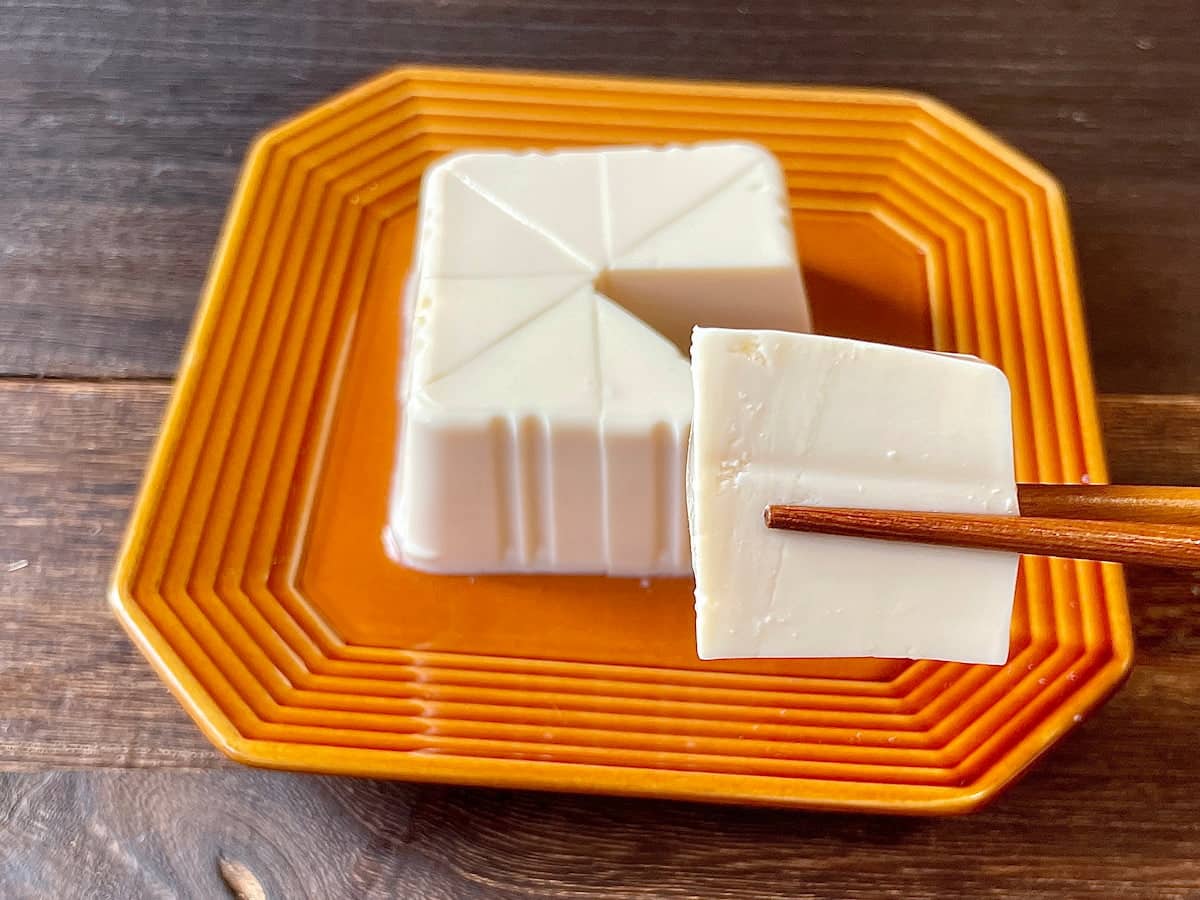 「充填豆腐」とは？崩れない取り出し方と簡単レシピをご紹介！