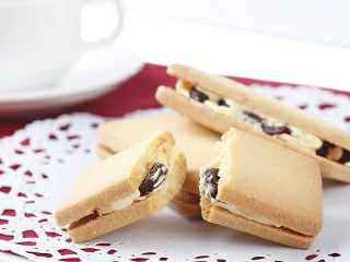 レーズンバターサンドクッキー 10個入／お菓子の城　那須ハートランド