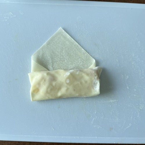 「ベーコンポテトパイ風春巻き」レシピ