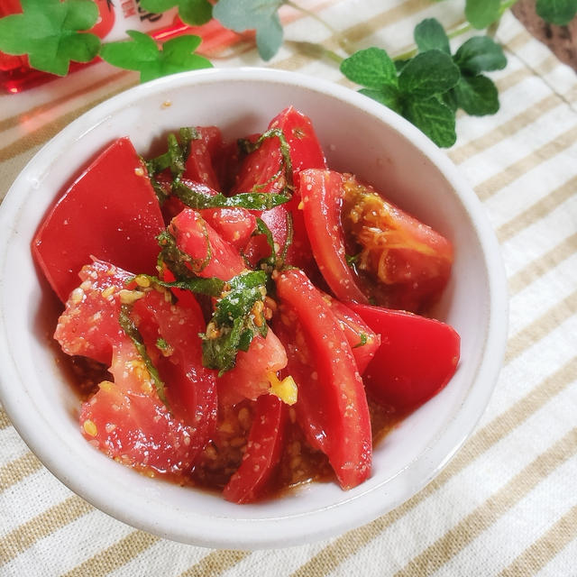 5分で簡単！「トマトと大葉のマリネ」の副菜レシピ