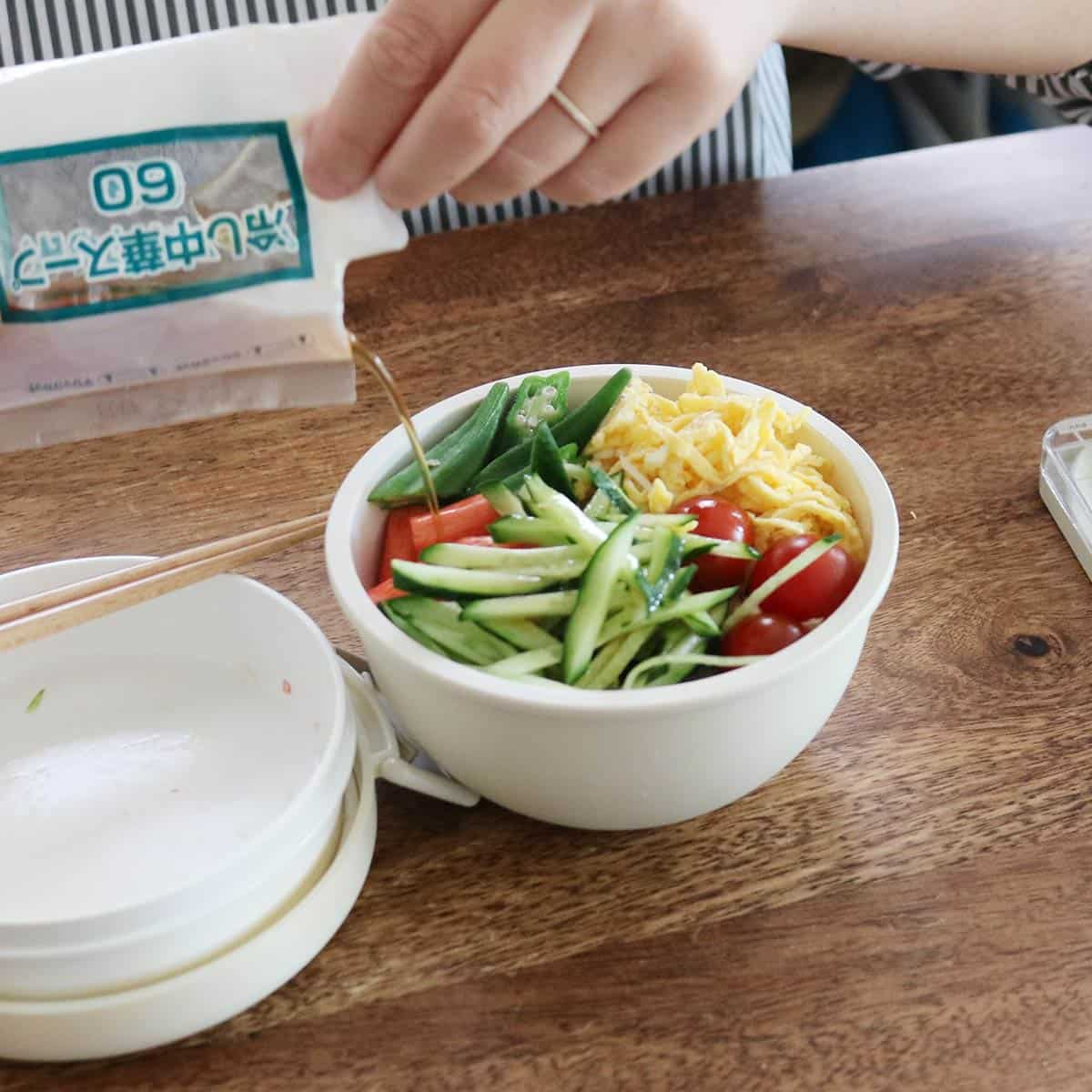 bon moment 丼・麺弁当にも使いやすい 2段ランチボウル お弁当箱 700ml／ボンモマン