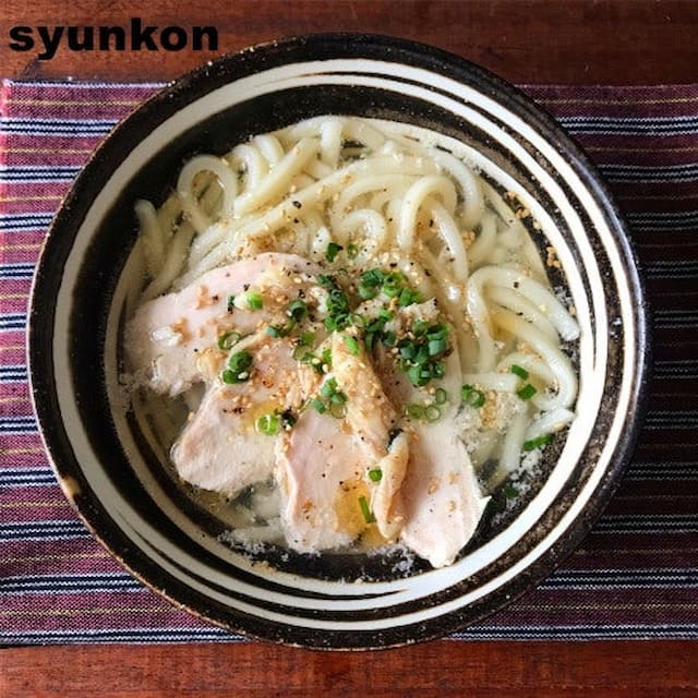 山本ゆりさんの「鶏塩チャーシュー」レシピ