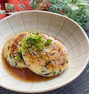 かさ増しにも！ふわふわ食感でおいしい「豆腐とはんぺん」のおかず
