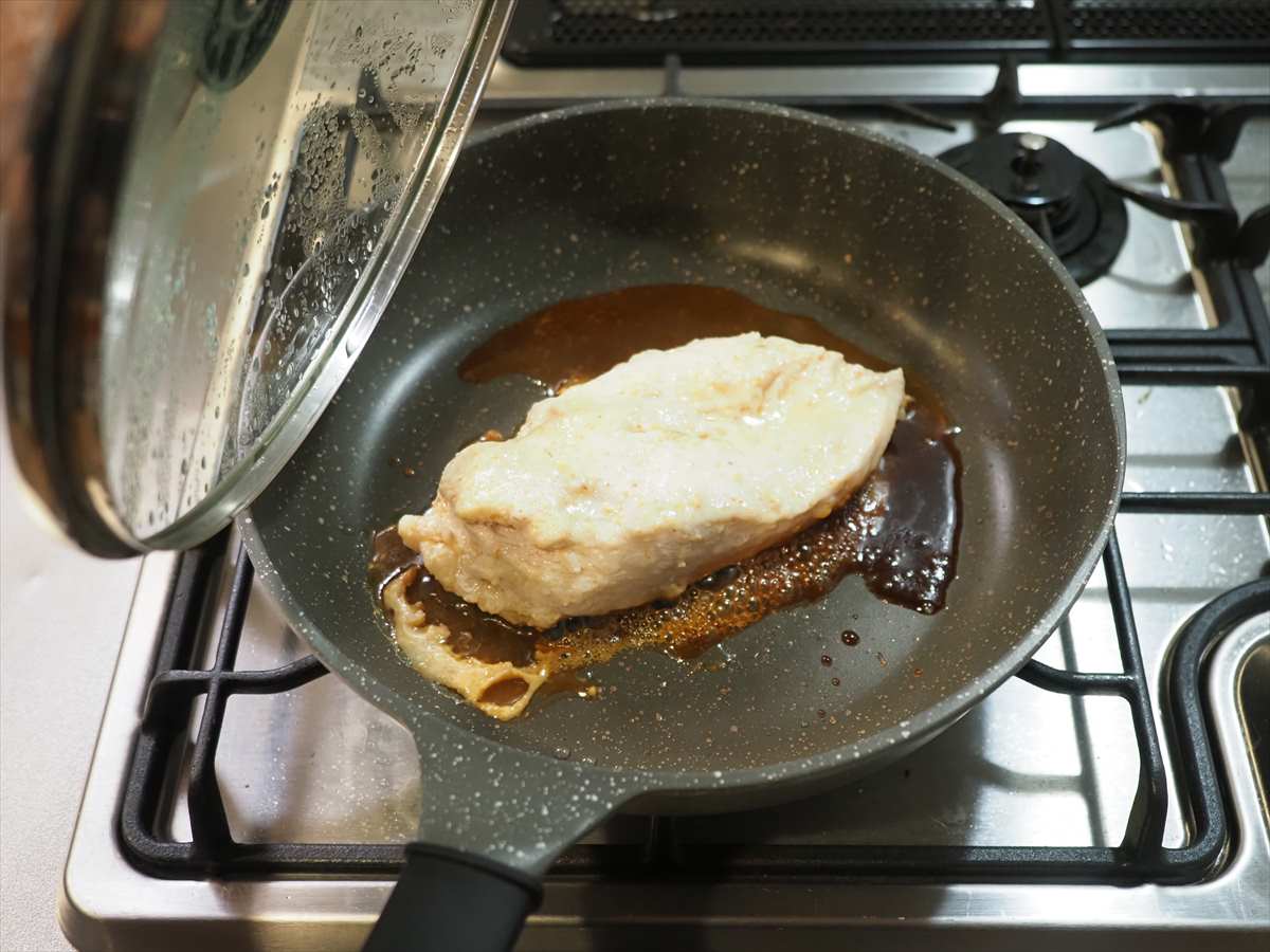 鶏むね肉の味噌漬け焼き