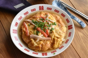 お米がなくても冷凍うどんで作れる♪簡単「ツナ入り天津うどん」レシピ