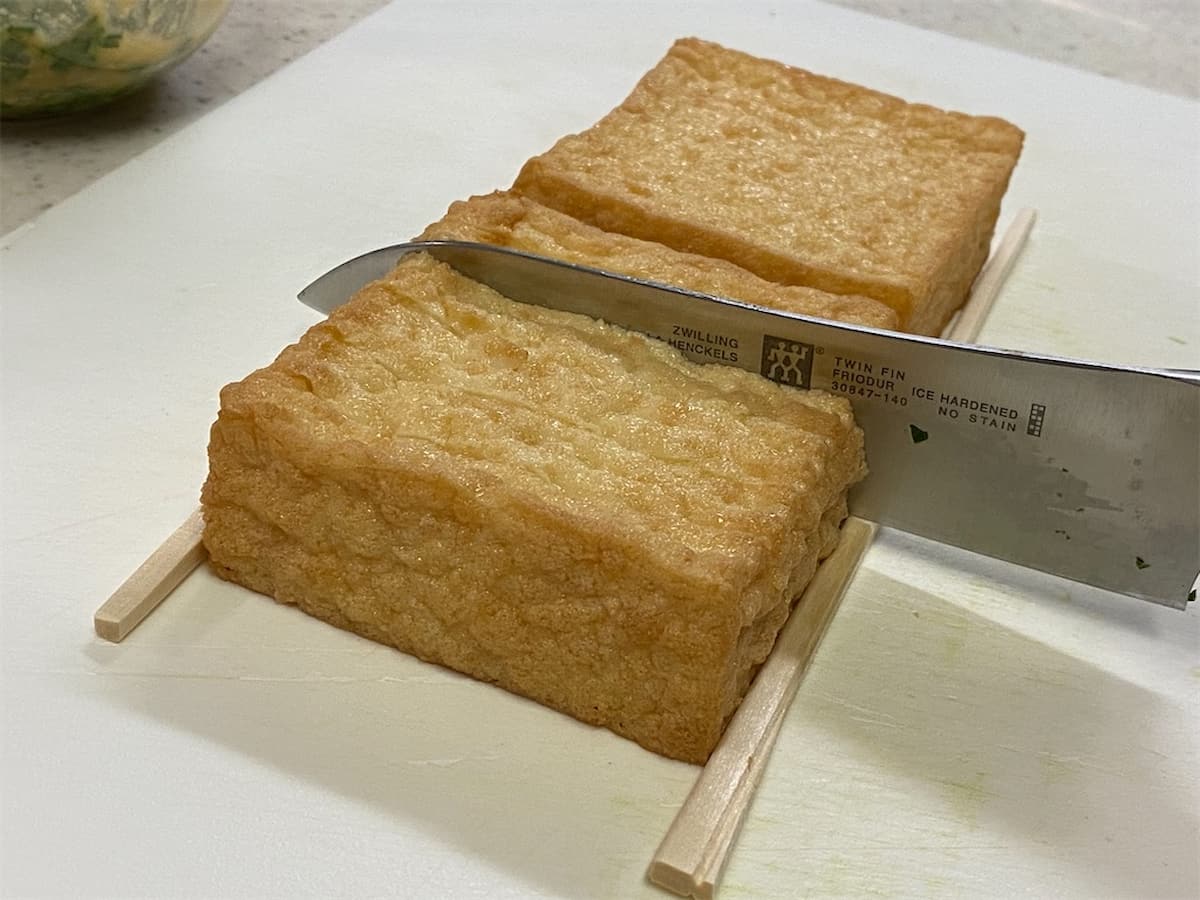 しにゃさんのトースターで簡単♪「厚揚げのねぎ味噌マヨネーズ焼き」レシピ 工程2