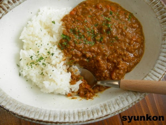 山本ゆりさんの「キーマカレー」レシピ