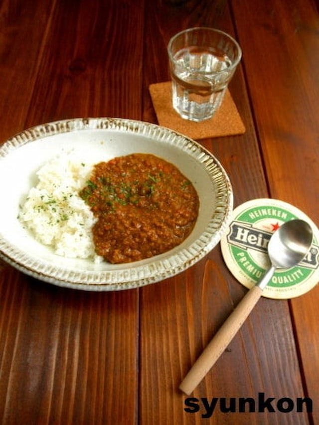 簡単！片付けもラクラク♪レンジで一発「キーマカレー」レシピ