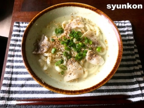 レンジで一発！作った器でそのまま食べられて楽々「豚塩だれうどん」レシピ