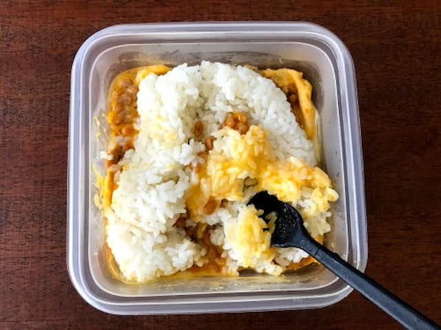 山本ゆりさんの「納豆チャーハン風」レシピ