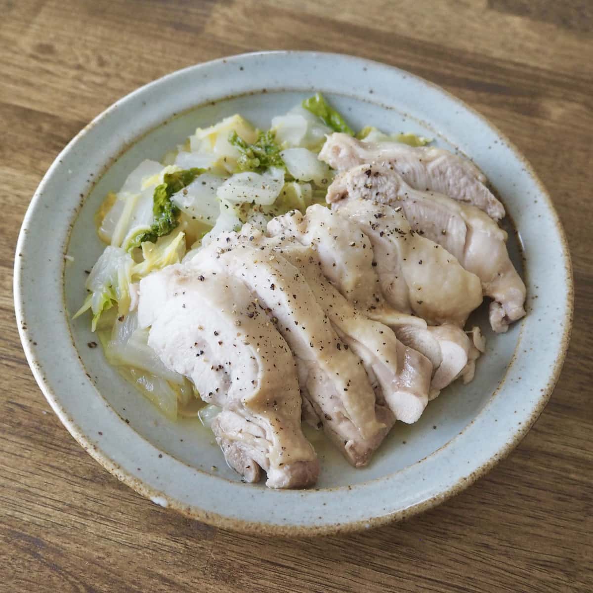 あっという間に完食！ごま油香る「鶏肉」のやみつきおかず