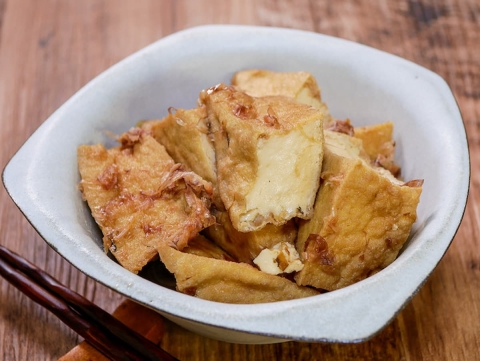 かつおぶしの風味が食欲そそる♪「厚揚げ」で大満足おかず