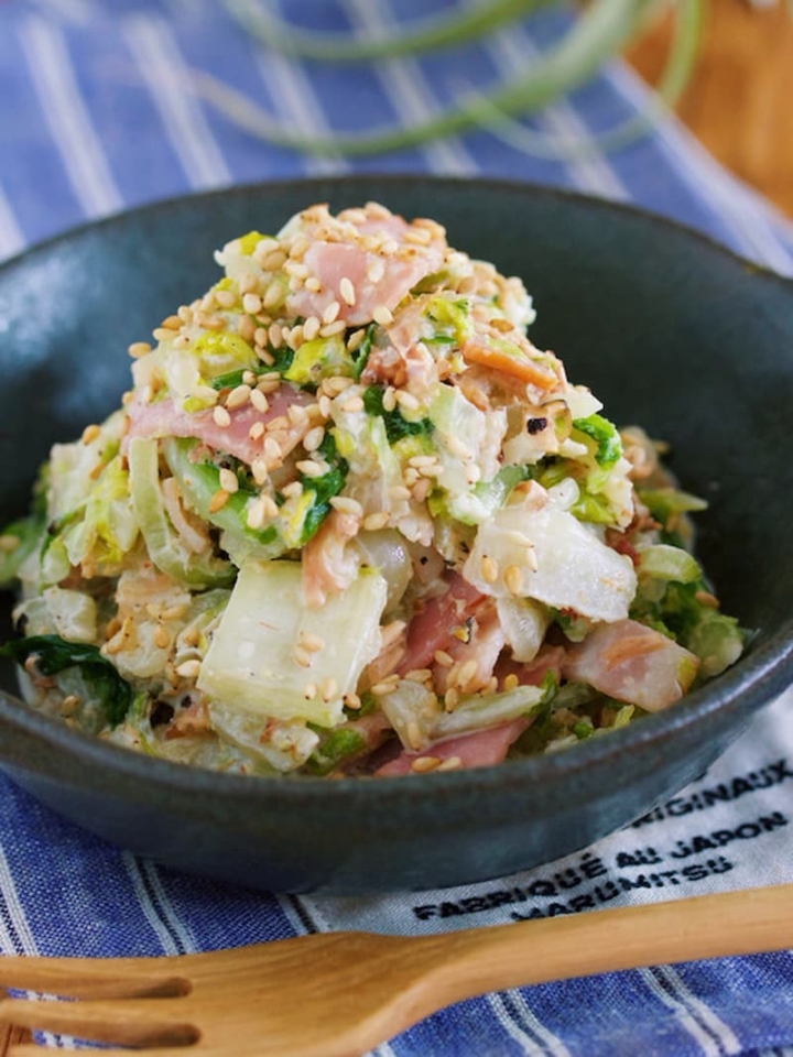 生食がおいしい♪「白菜×ベーコン」シャキシャキサラダ